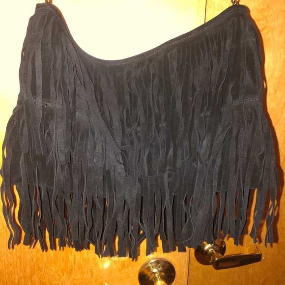SCOOP Suede Fringed Bag With Chain Shoulder Strap - Picture 2 of 3